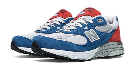 red white and blue 993 new balance sneaker